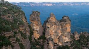 Three sisters blue mountains