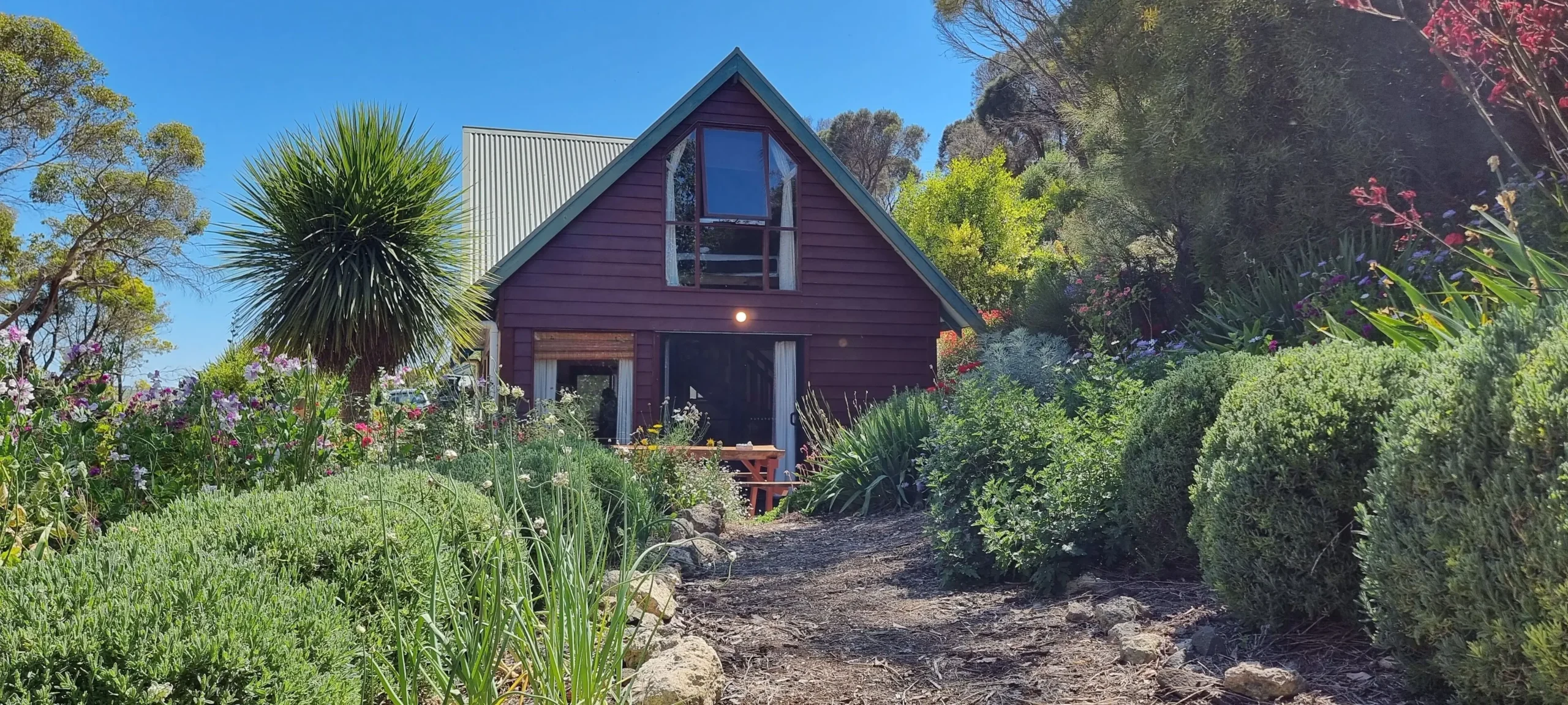 Eastern reef Cottages